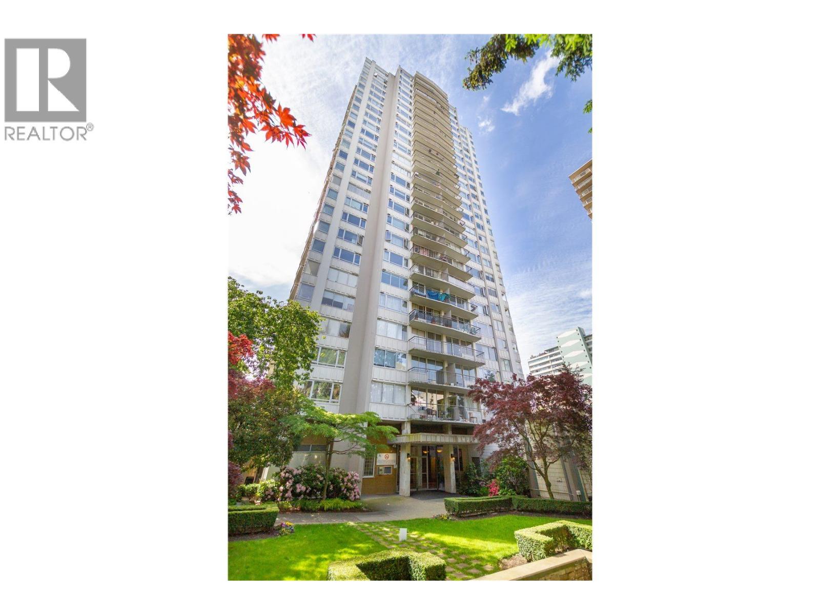 1802-1850 Comox St, Vancouver, BC V6G 1R3