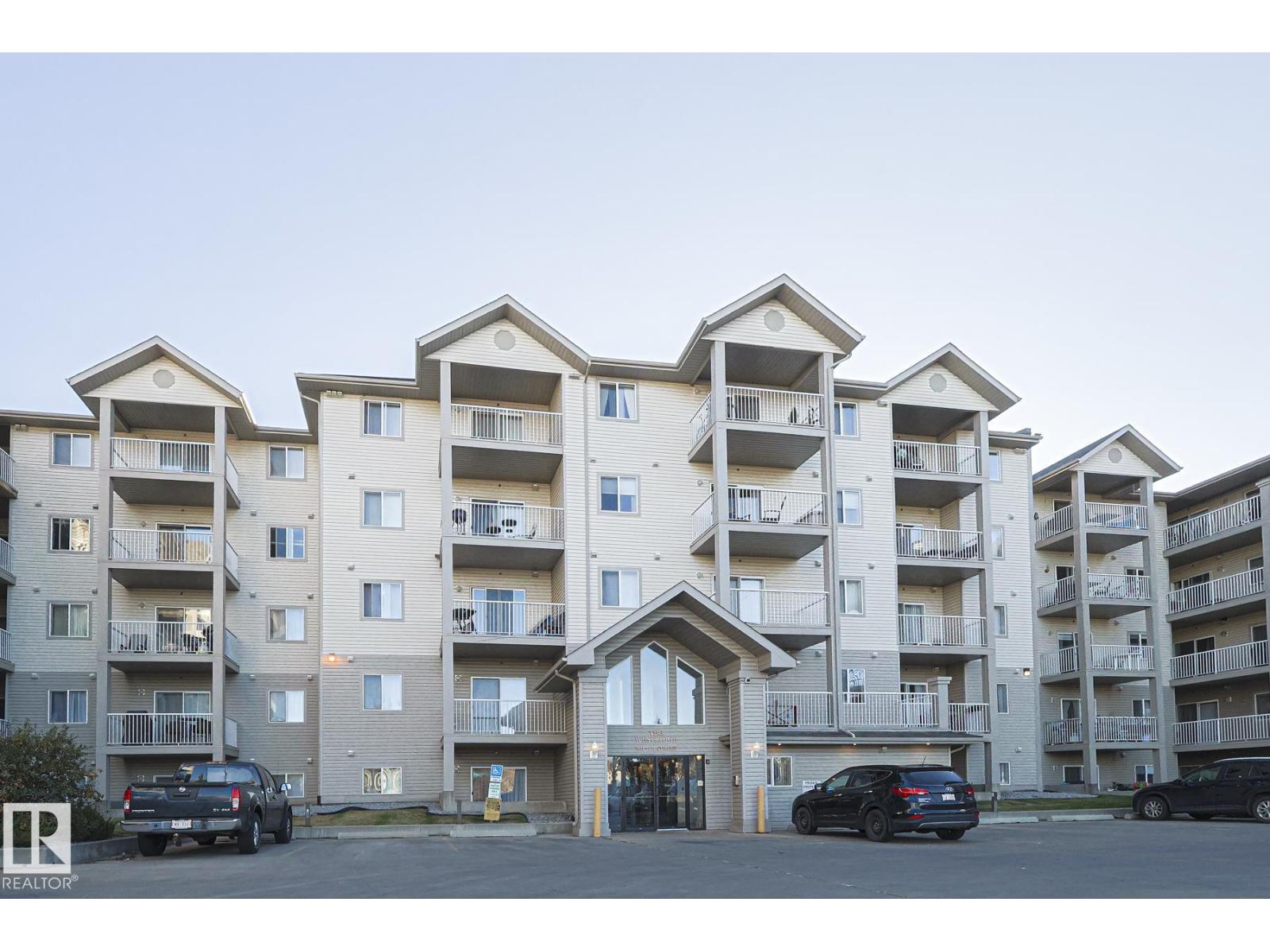 7511 171 Street Northwest #120, Edmonton, AB T5T 6S7