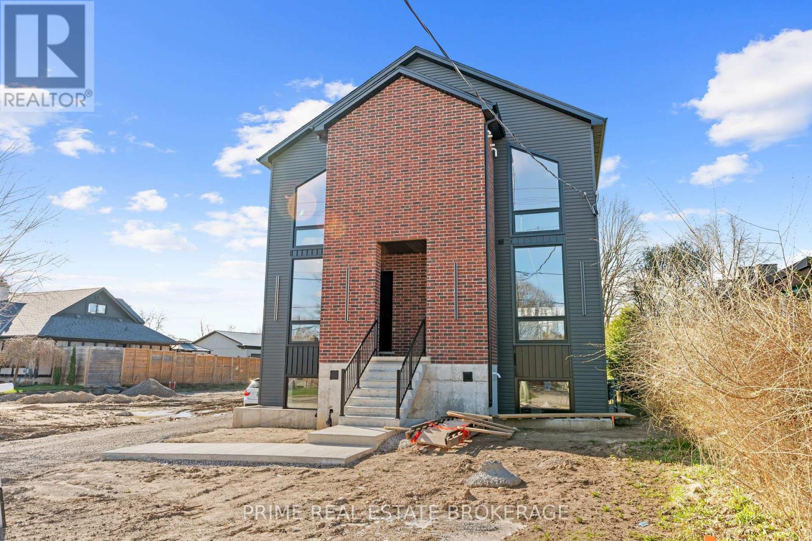 417 Baseline Rd E, London, ON N6C 2P5