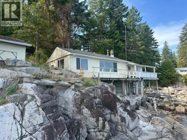 2617 Smelter Ave, Texada Island, BC