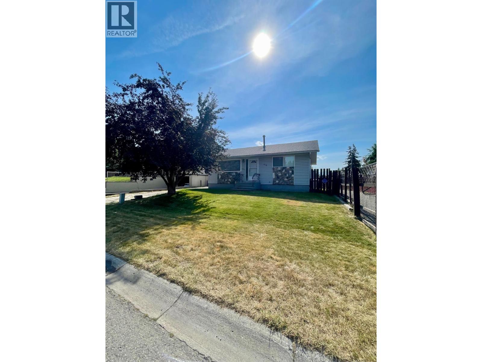 415 White Birch Cres, Sparwood, BC V0B 2G0