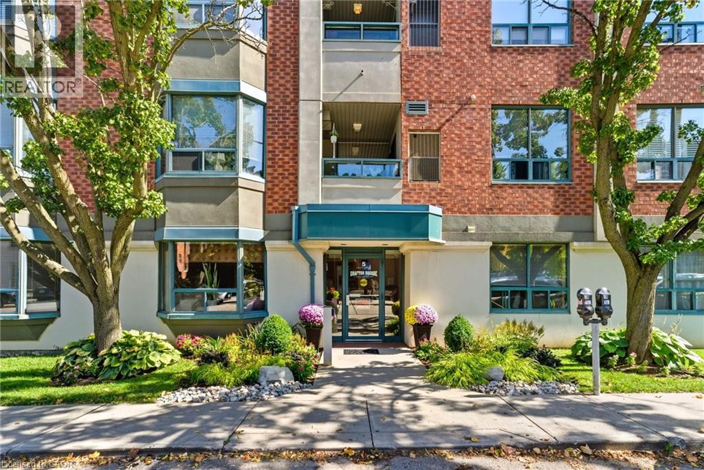 5 Ogilvie Street Unit 306, Hamilton, ON L9H 2S1