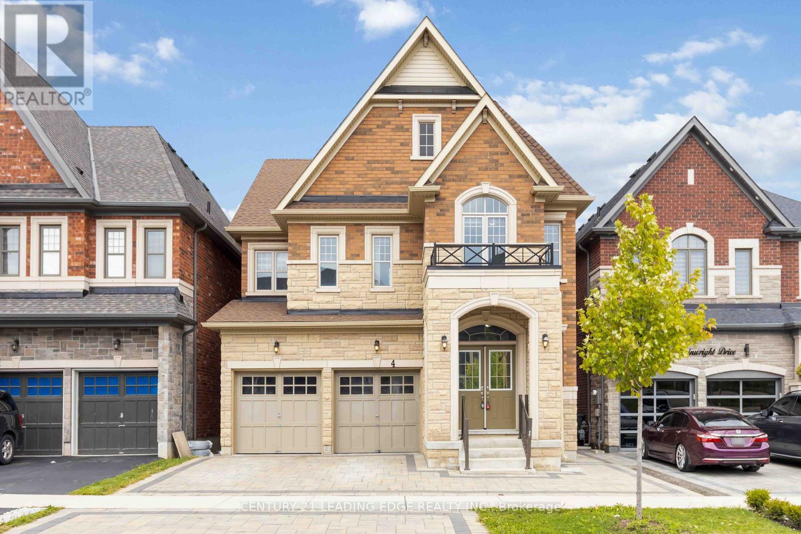 4 Wainwright Dr, Brampton, ON L7A 0C7