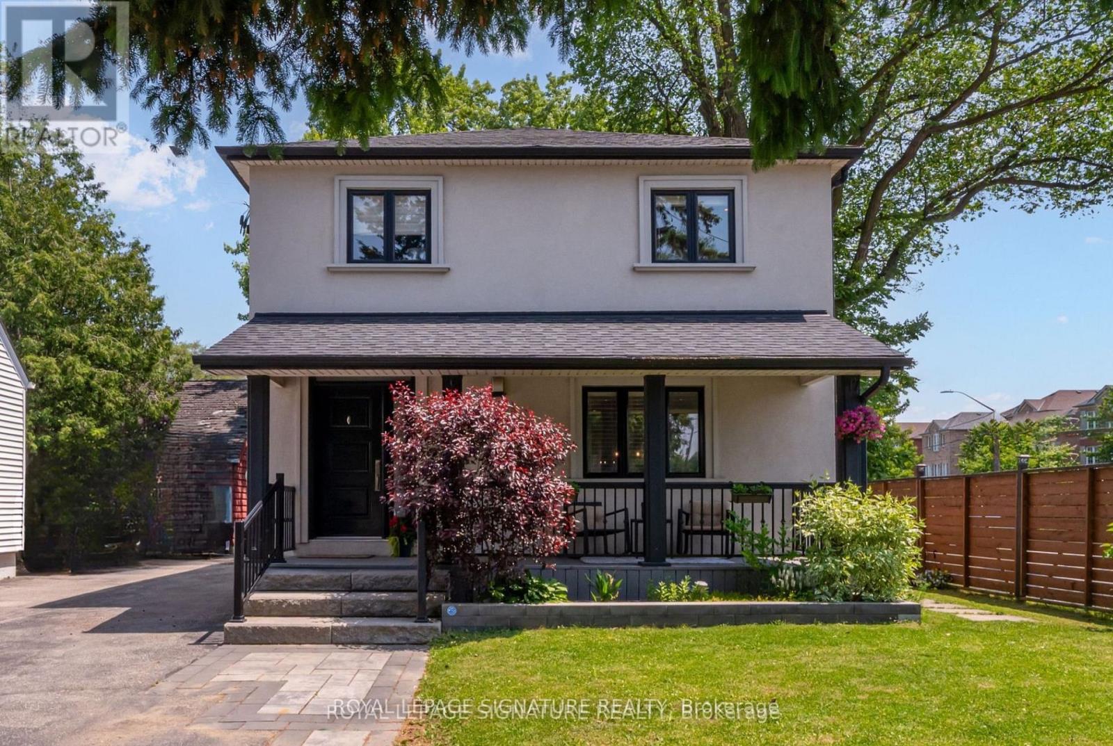 1 Chiswick Ave, Toronto, ON M6M 4T5