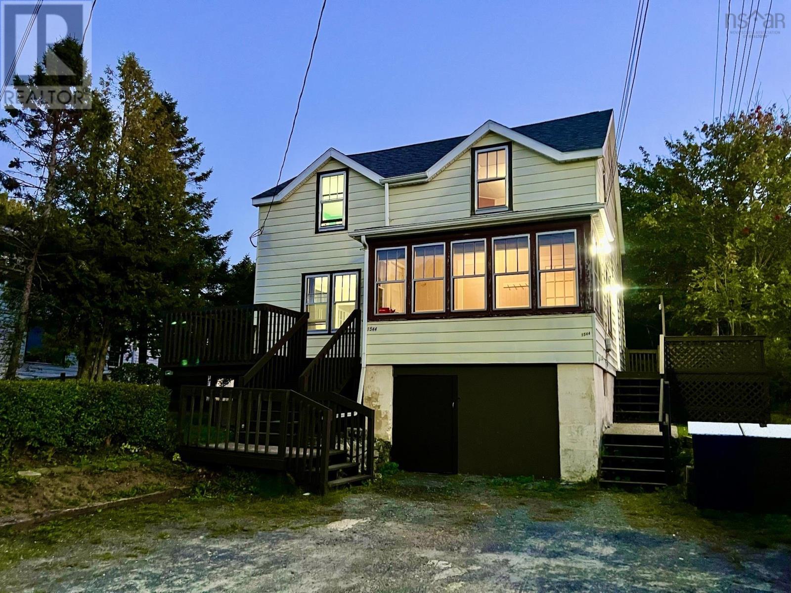 1544 St Margarets Bay Rd, Timberlea, NS B3T 1A9