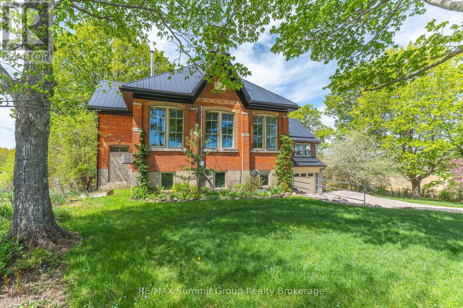 136630 Grey Road 12, Grey Highlands, ON N4L 1W6