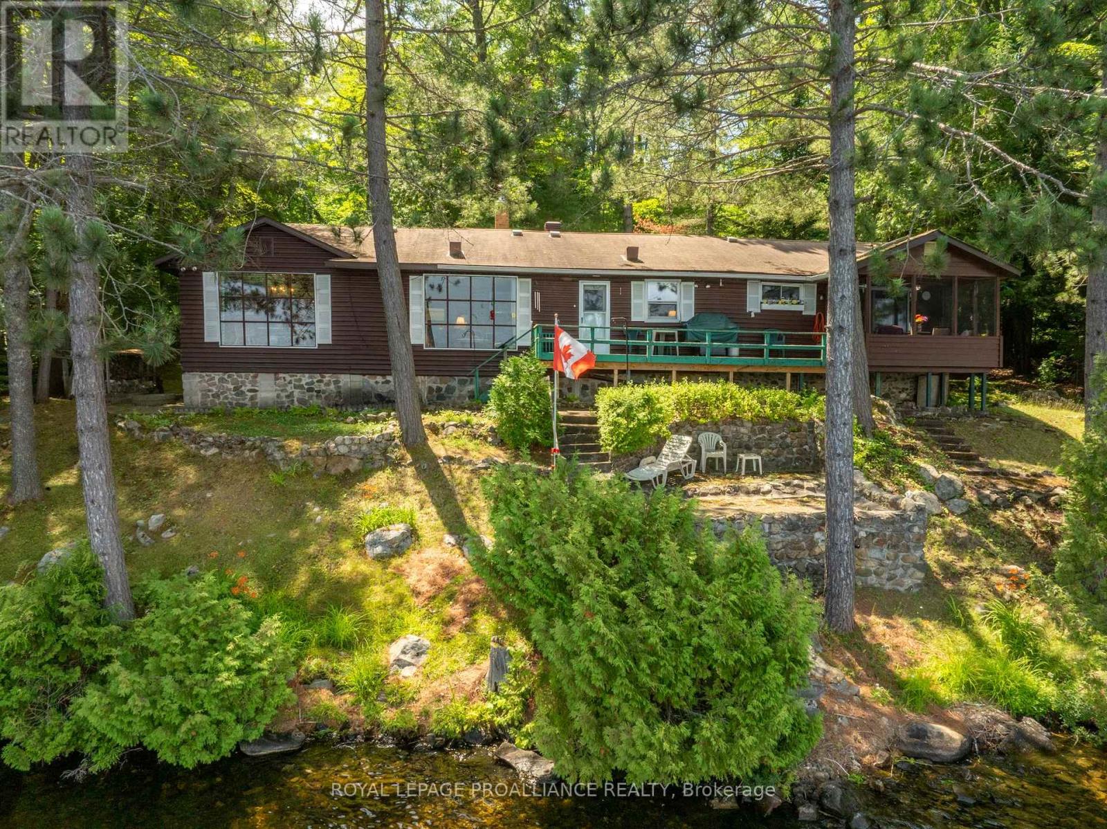 1346 S Mazinaw Heights Rd #b, North Frontenac, ON K0H 1K0