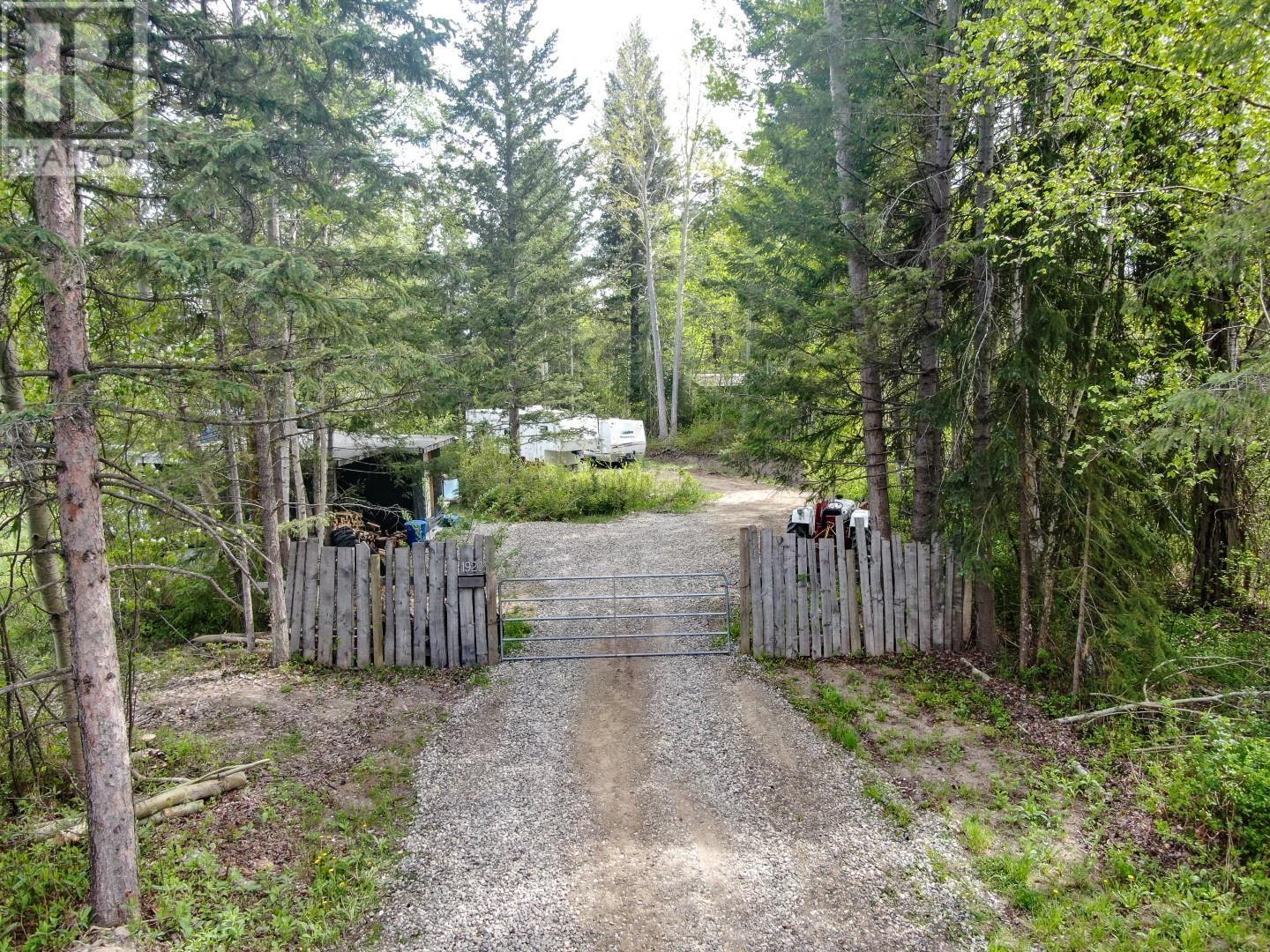 1920 Hubert Rd, Quesnel, BC V2J 6C7