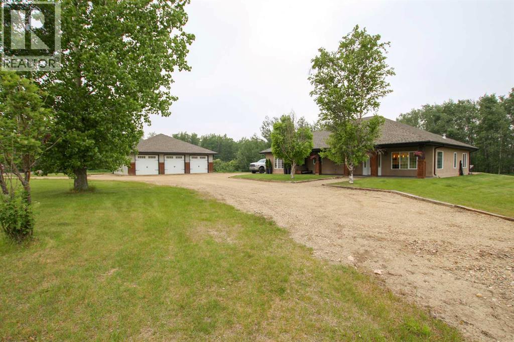 1236 Township Road 384 Unit 201, Rural Red Deer County, AB T4S 1S6