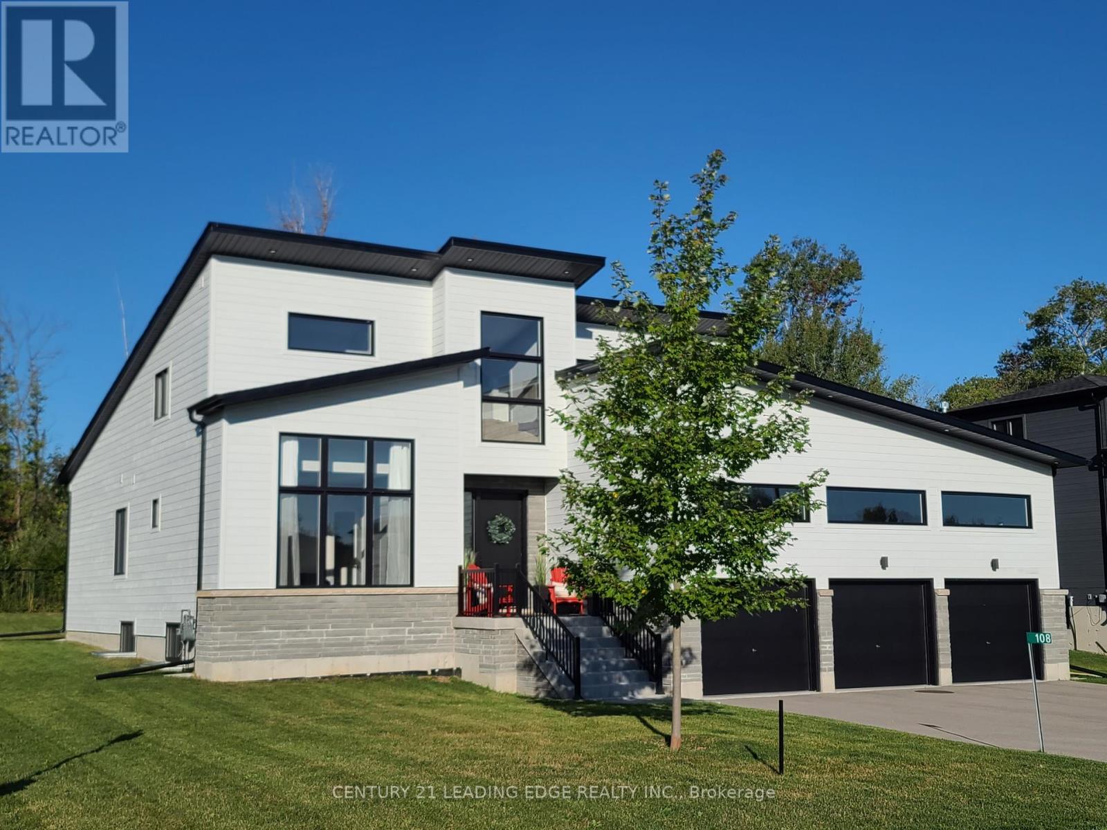 108 Goldie Ct, The Blue Mountains, ON N0H 1J0