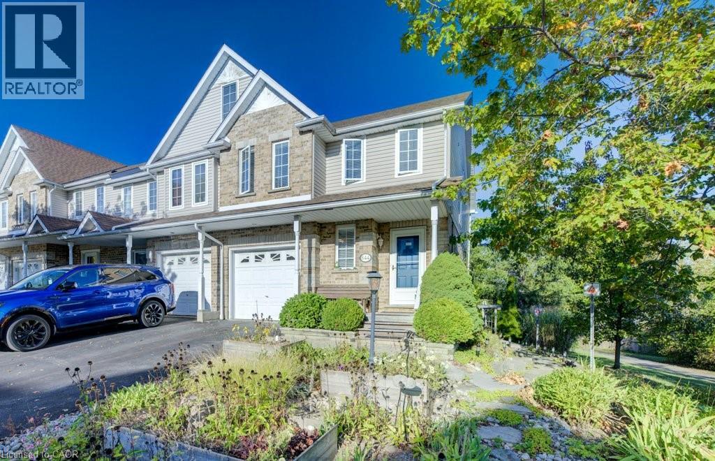 644 Butternut Ave, Waterloo, ON N2V 2K9