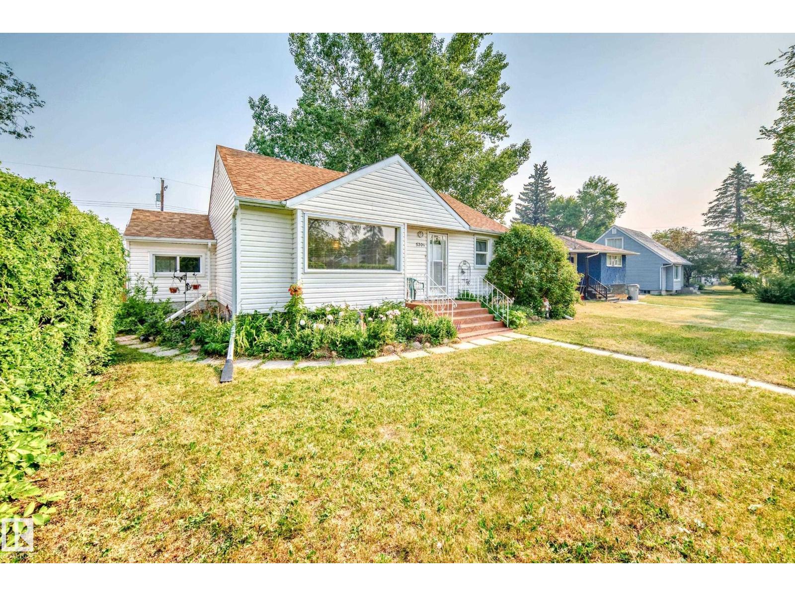 53 Av Unit 5304, Redwater, AB T0A 2W0