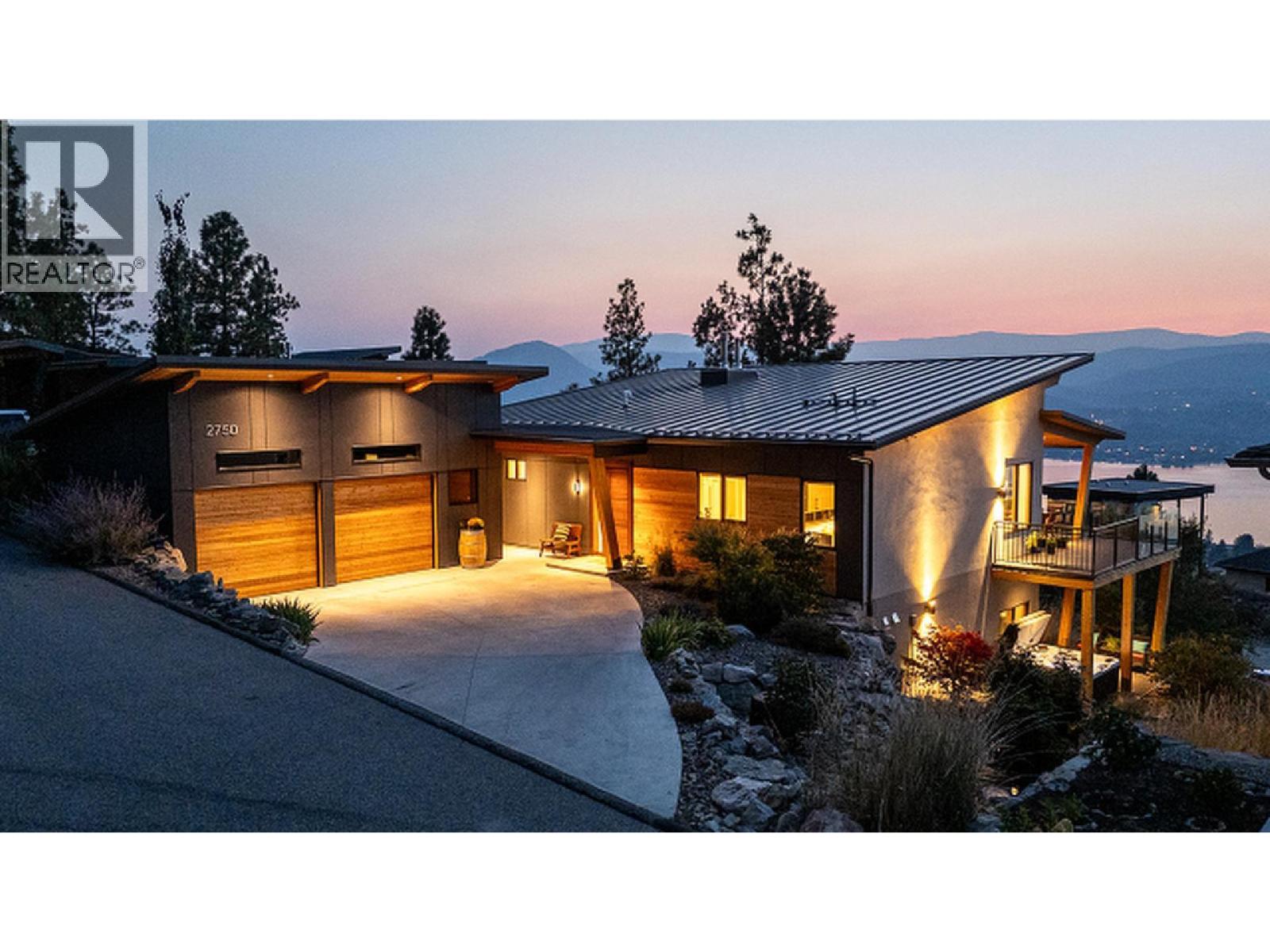 2750 Workman Pl, Naramata, BC V0H 1N1