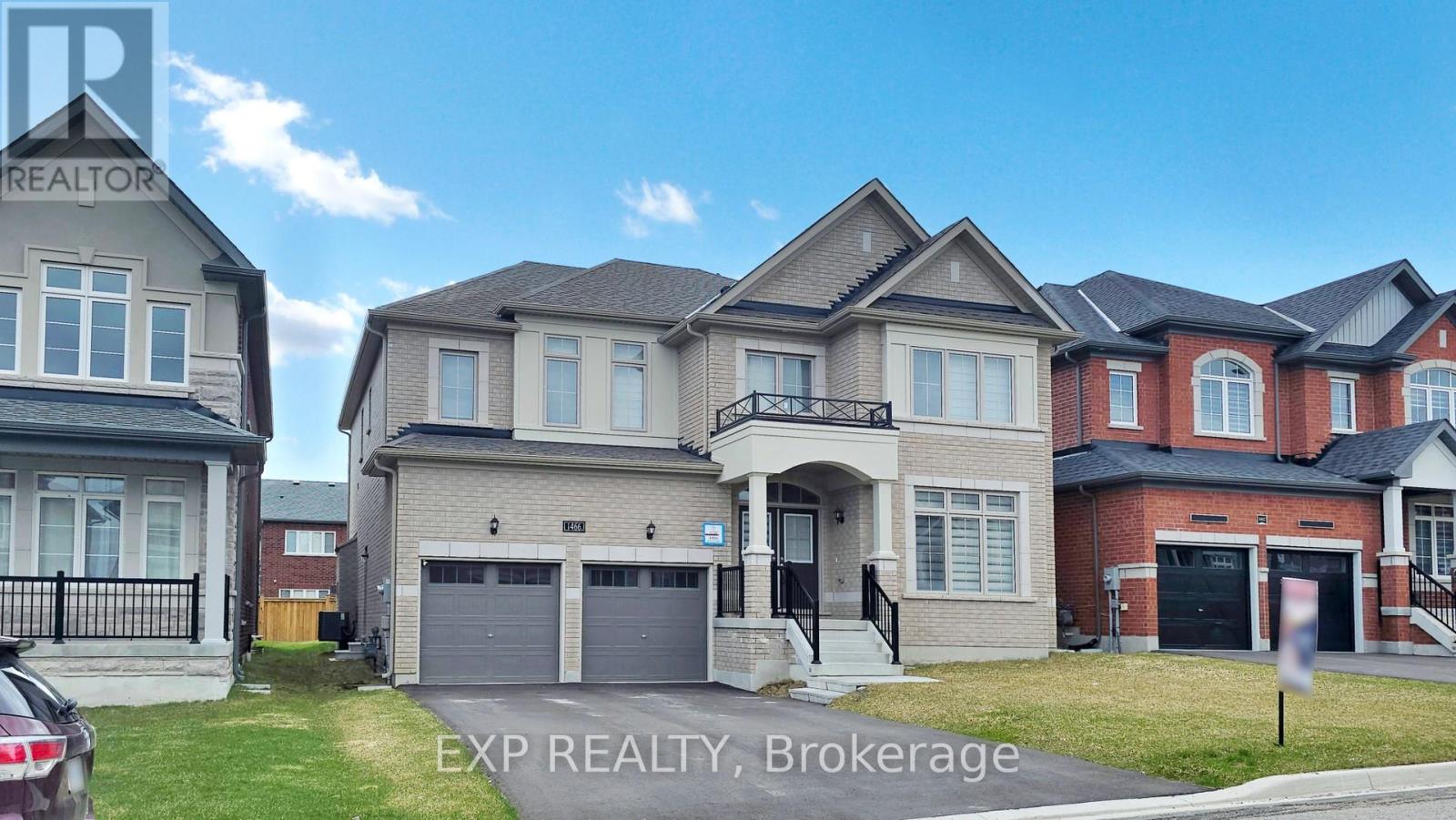 1466 Broderick St, Innisfil, ON L9S 0P4