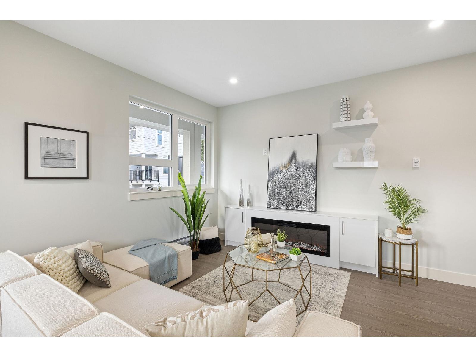 14391 61a Avenue Unit 3, Surrey, BC V3X 0E5