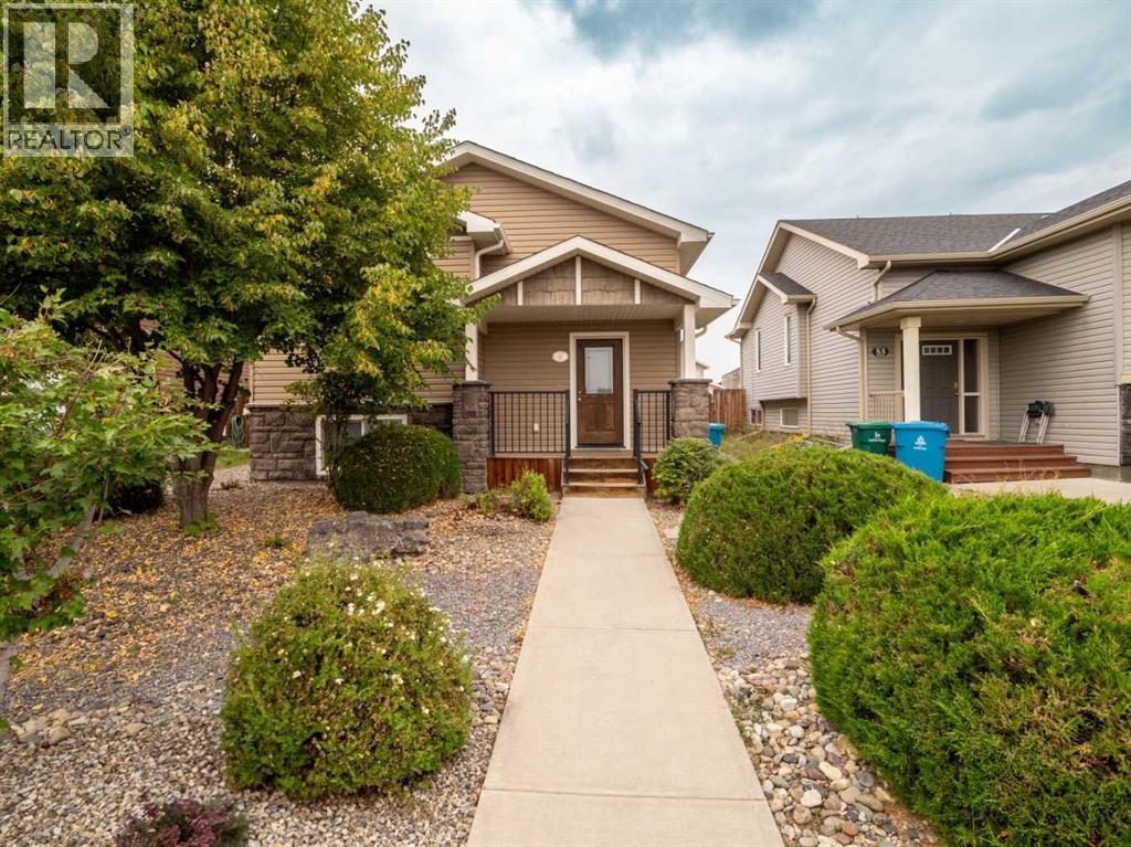 57 Mt Sundance Rd W, Lethbridge, AB T1J 0B6