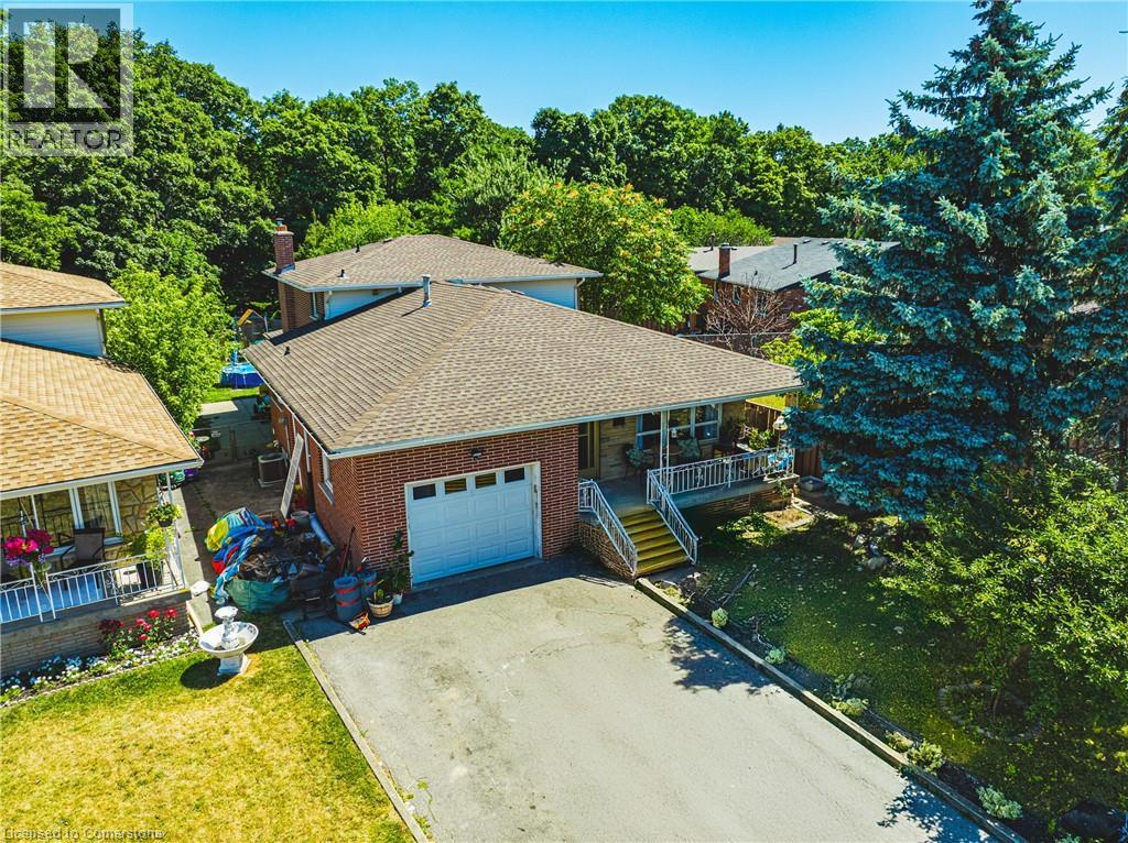49 Pinard St, Hamilton, ON L8K 6G8