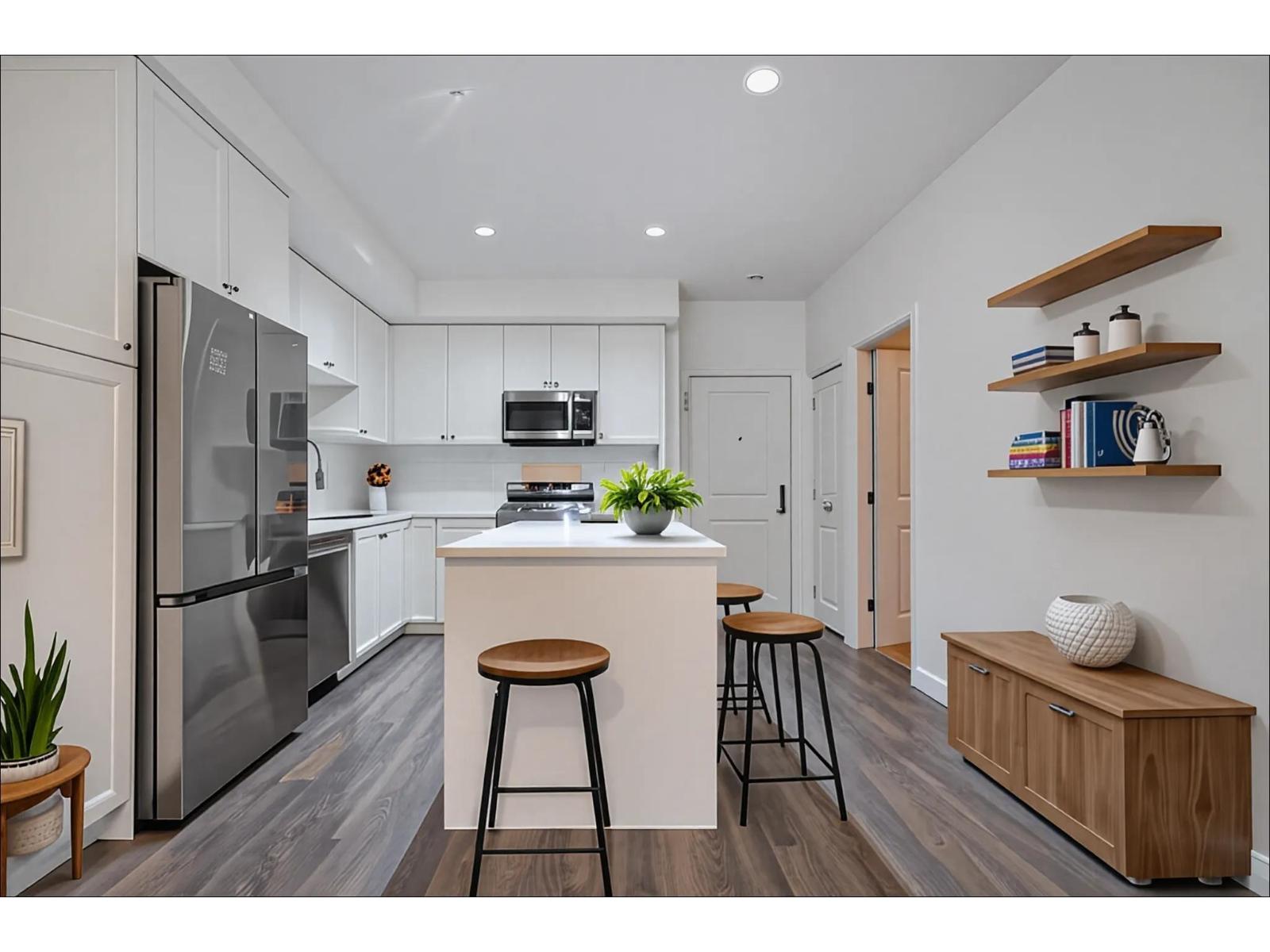 15825 85 Avenue Unit 210, Surrey, BC V4N 6W9