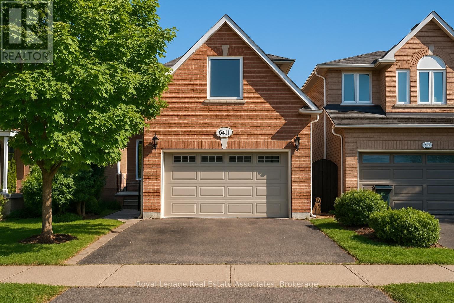 6411 Seaver Rd, Mississauga, ON L5V 2J2