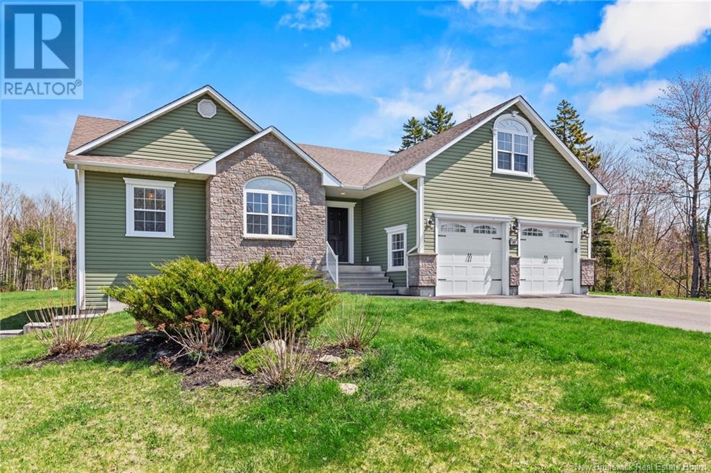 67 Hazen Dr, Killarney, NB E3A 9E9