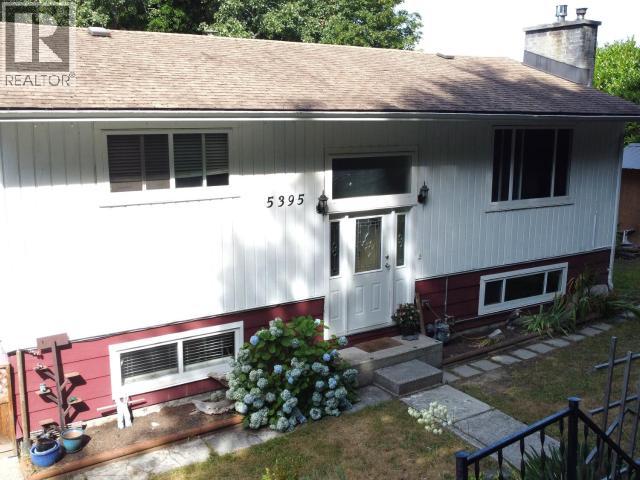 5395 Yukon Ave, Powell River, BC V8A 4E5