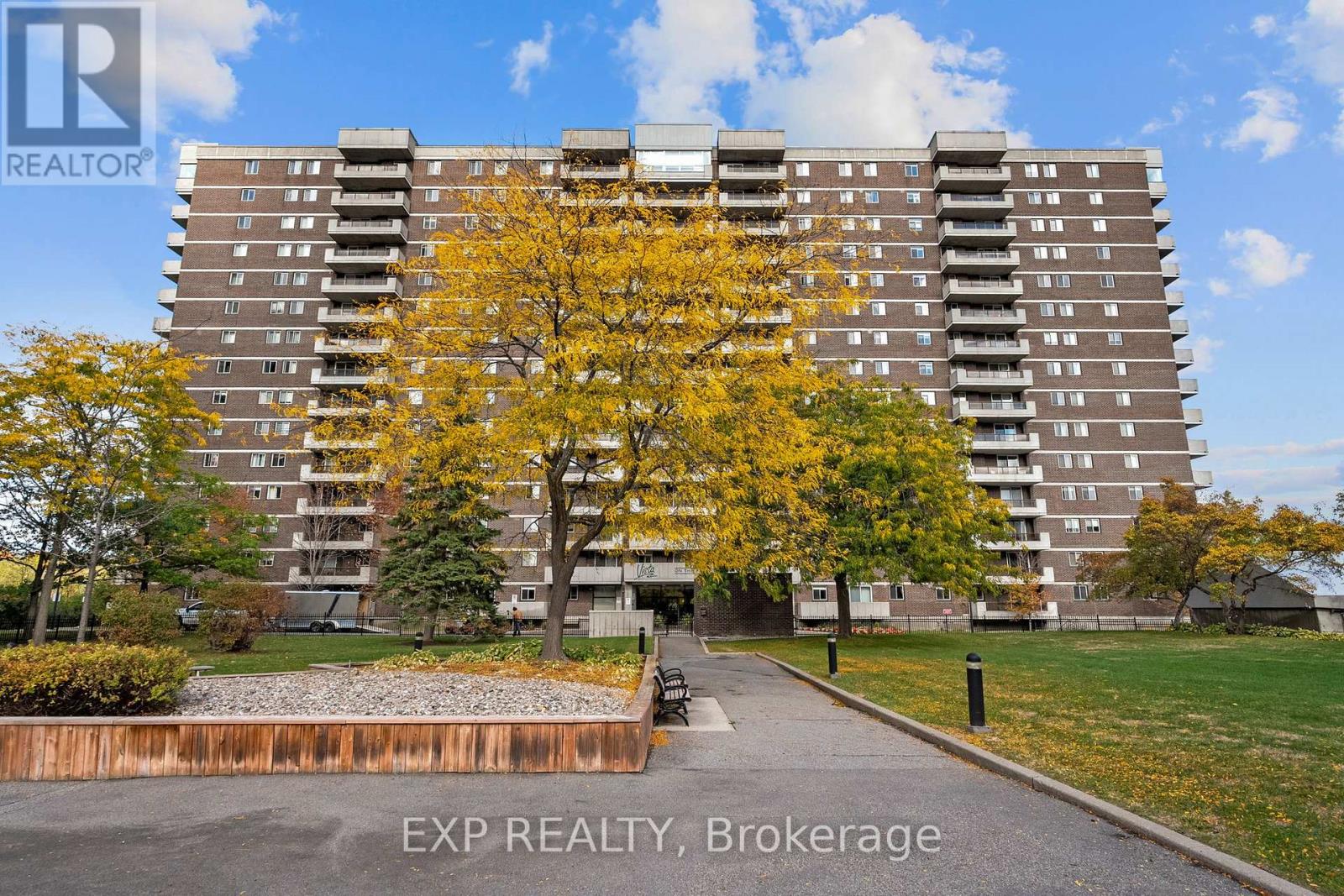 903 1705 Playfair Dr, Ottawa, ON K1H 8P6