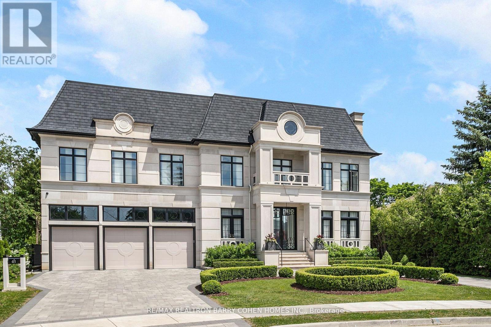61 Orlon Cres, Richmond Hill, ON L4C 6S4