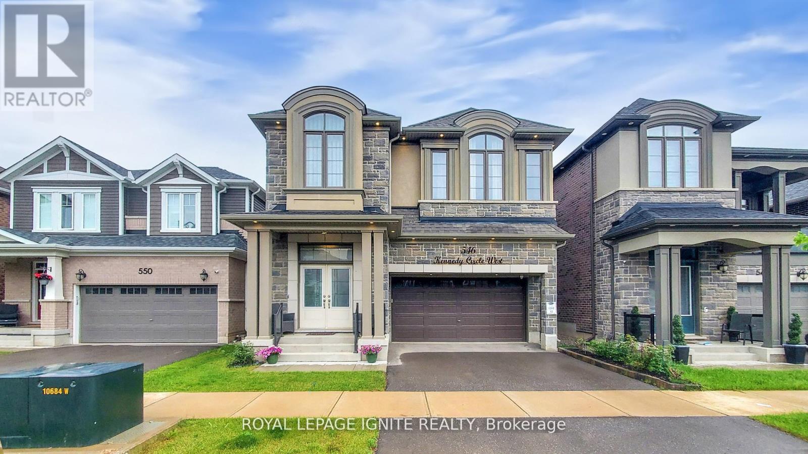 546 Kennedy Cir W, Milton, ON L9T 7E7