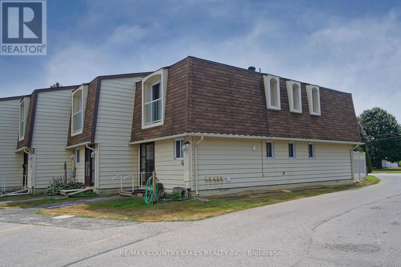 1 4 Paradise Blvd, Ramara, ON L0K 1B0