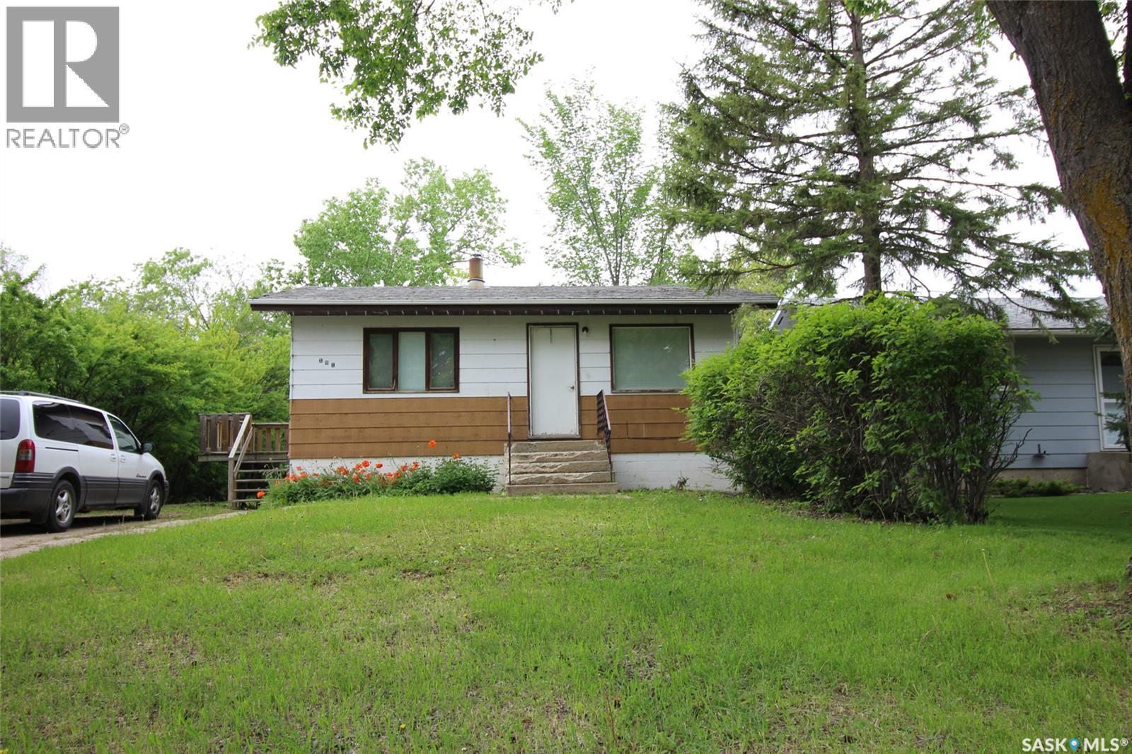 191 5th Street East, Shaunavon, SK S0N 2M0
