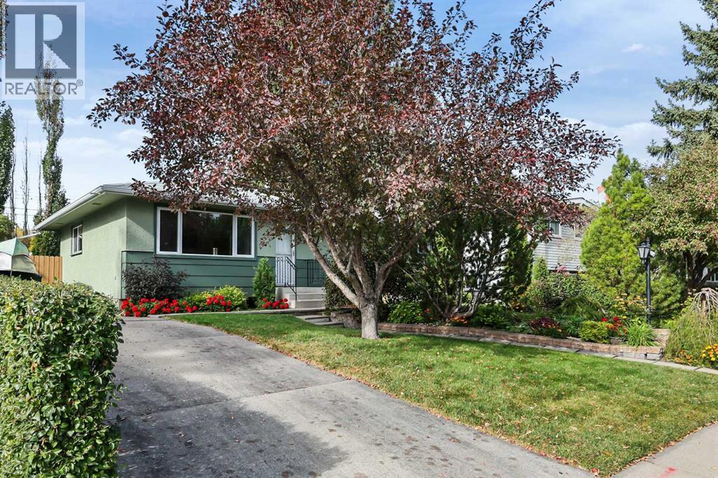 9819 Austin Rd SE, Calgary, AB T2J 0Z7
