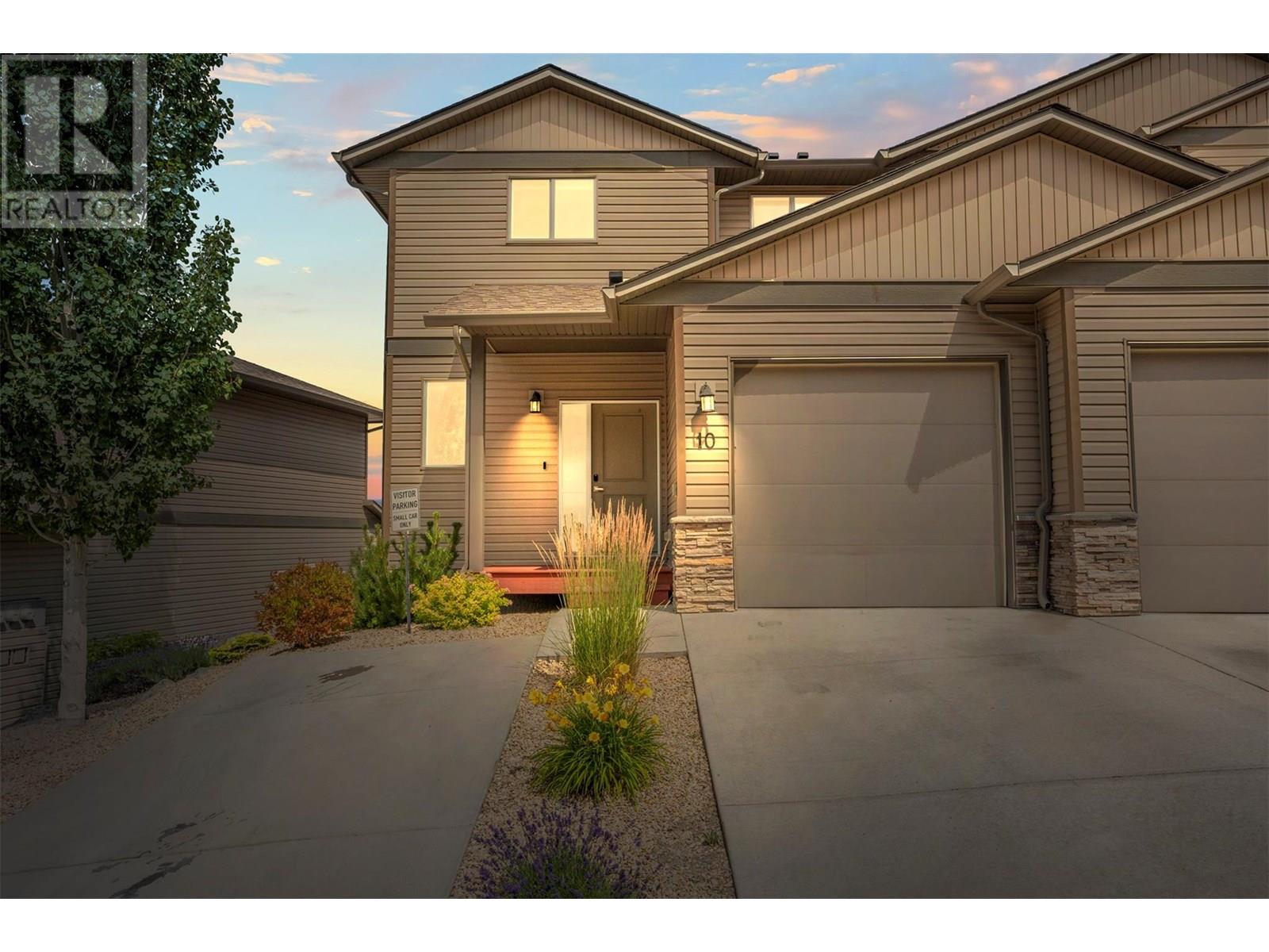 933 Mount Robson Place Unit 10, Vernon, BC V1B 4G4