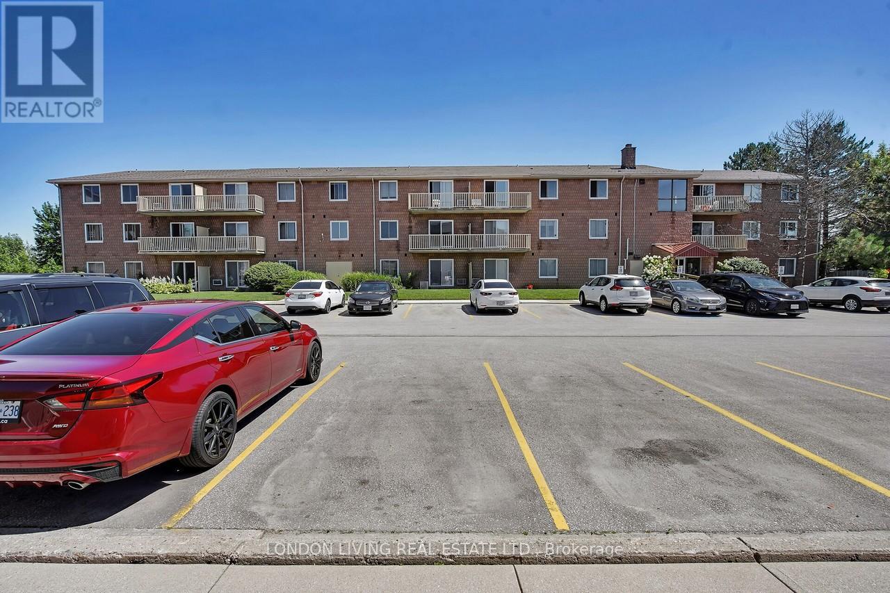 301 1584 Ernest Ave, London, ON N6E 1X9
