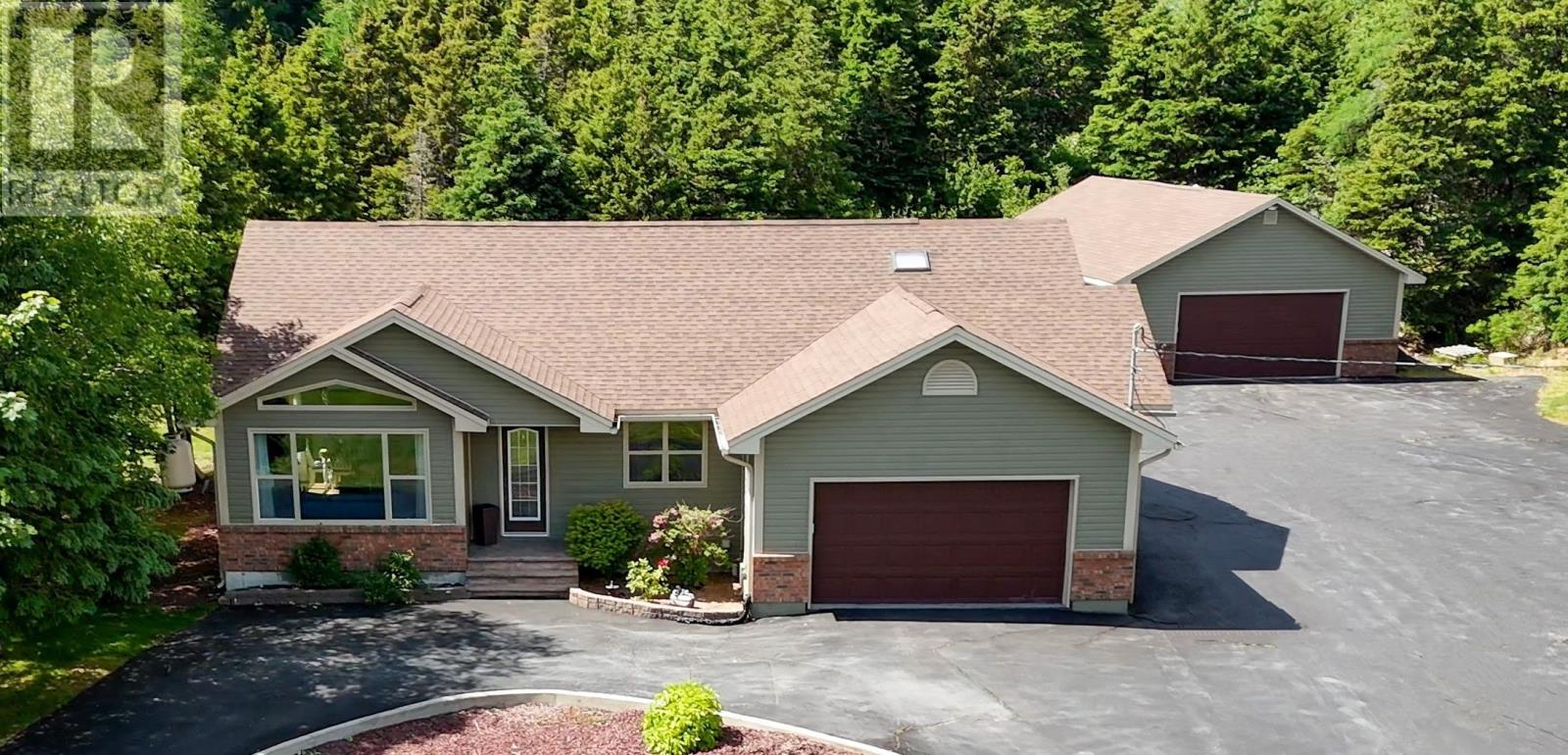 190 N River Rd, North River, NL A0A 3C0