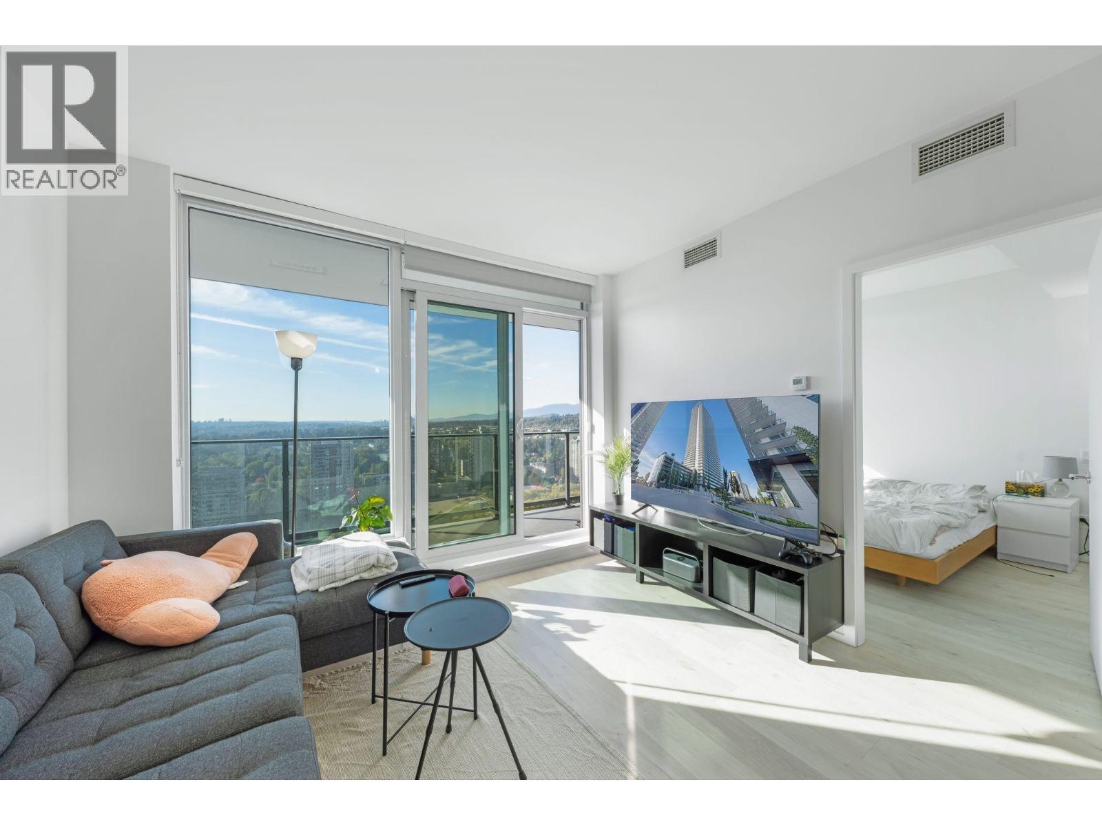 3809 Evergreen Place Unit 2408, Burnaby, BC V3J 0M1