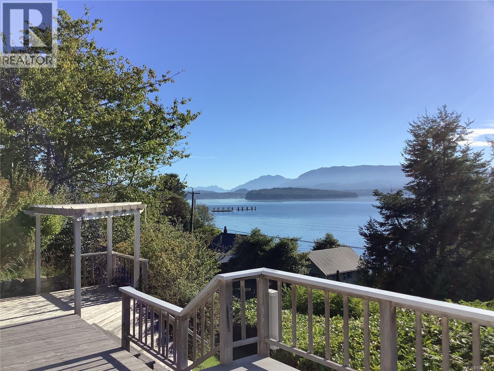 110 10 Ave, Sointula, BC V0N 3E0