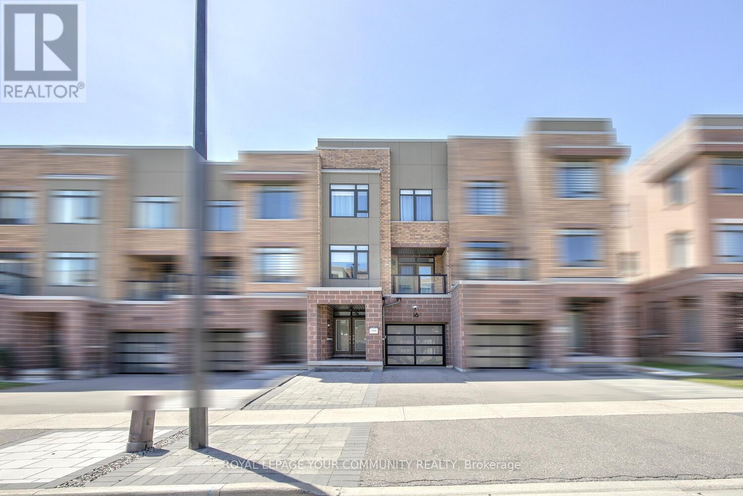 16 Glenngarry Cres, Vaughan, ON L6A 4Z4