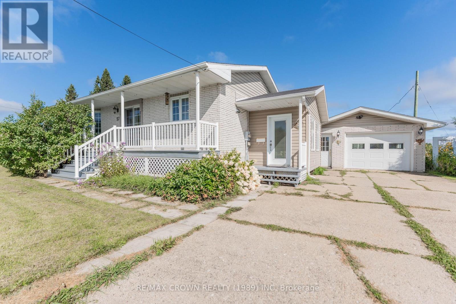 Fauquier Unit 57 Highway 11, Kapuskasing, ON P0L 1G0