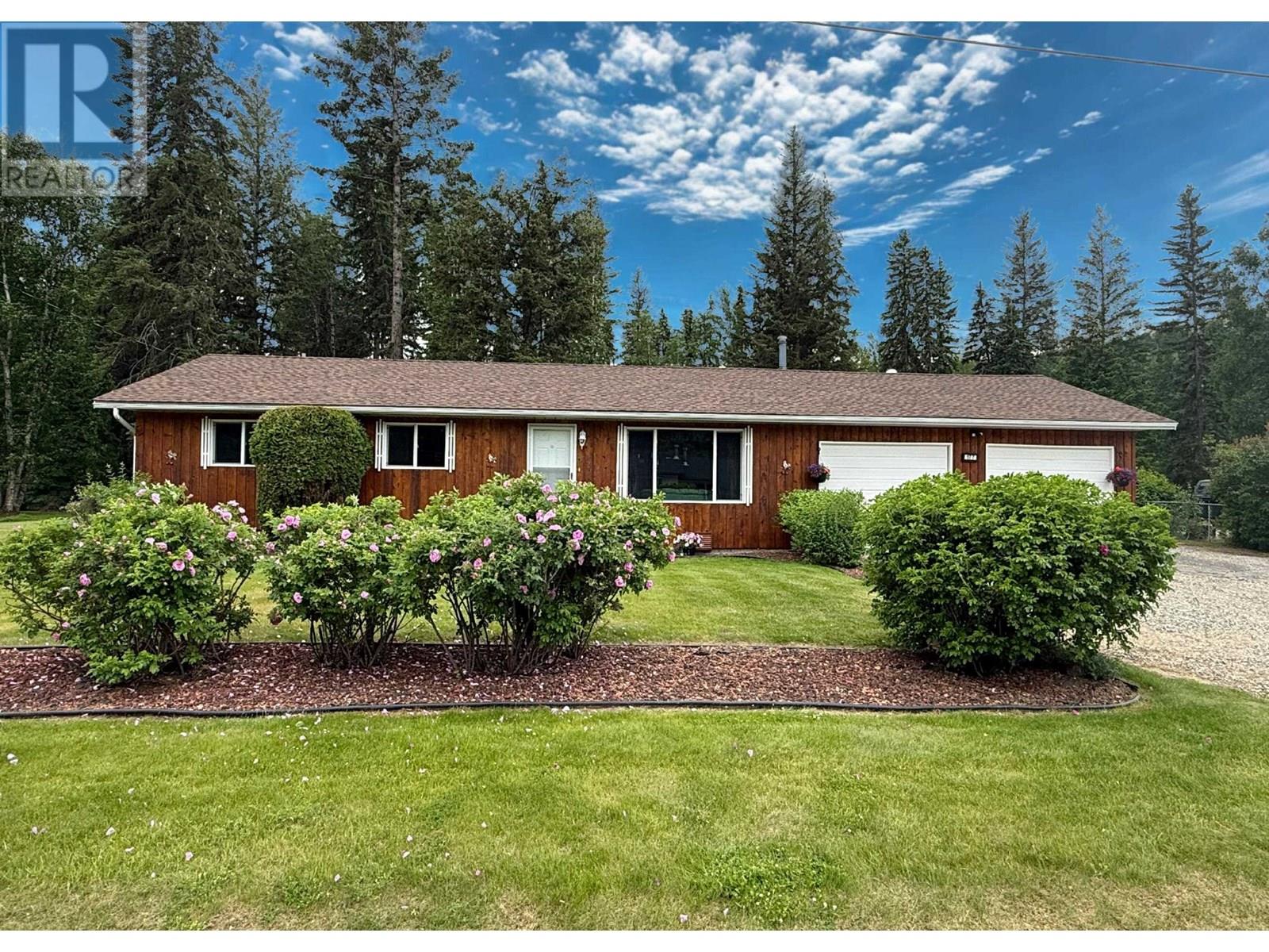 177 Wolfe Rd, Quesnel, BC V2J 6J4