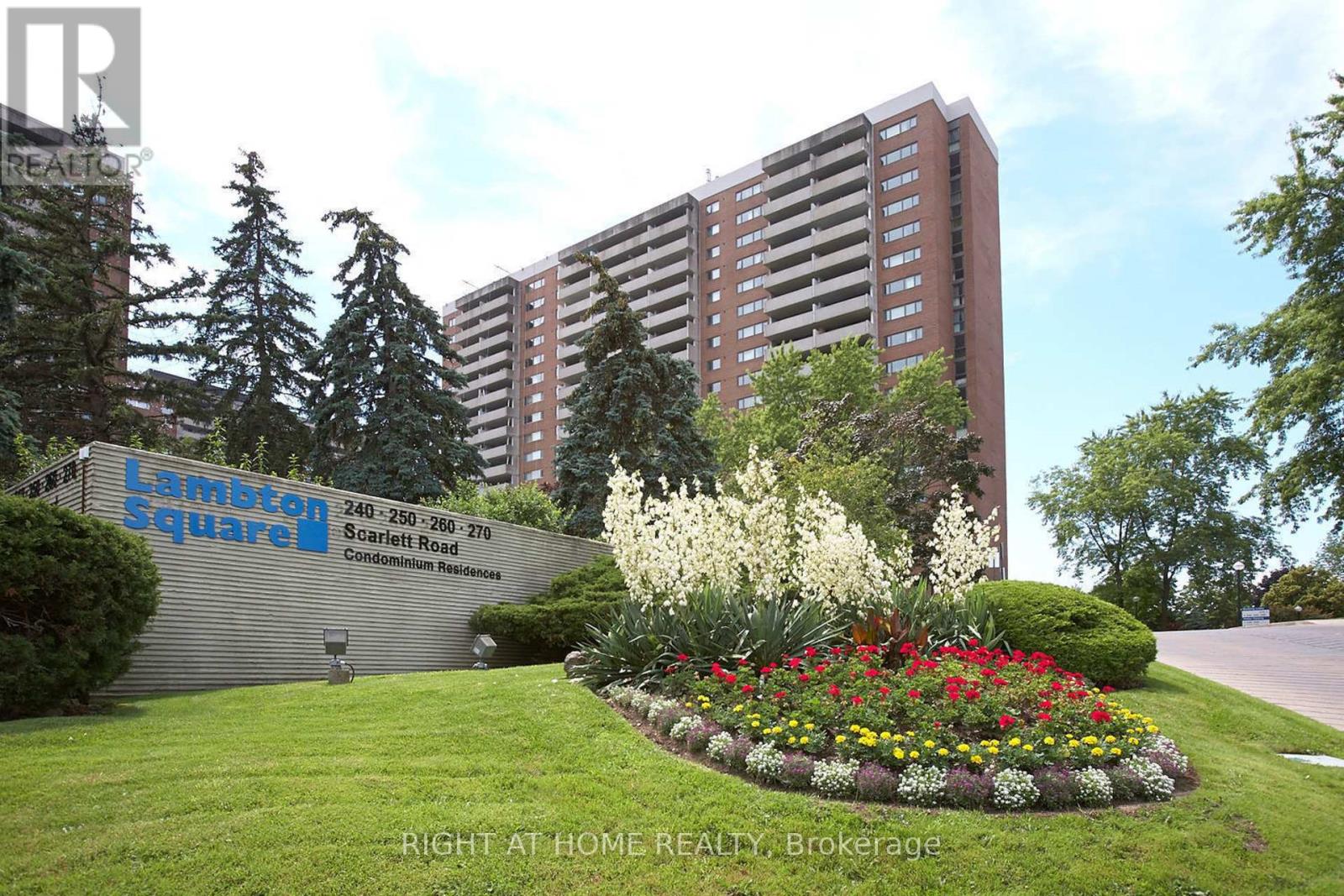 1304 240 Scarlett Rd, Toronto, ON M6N 4X4