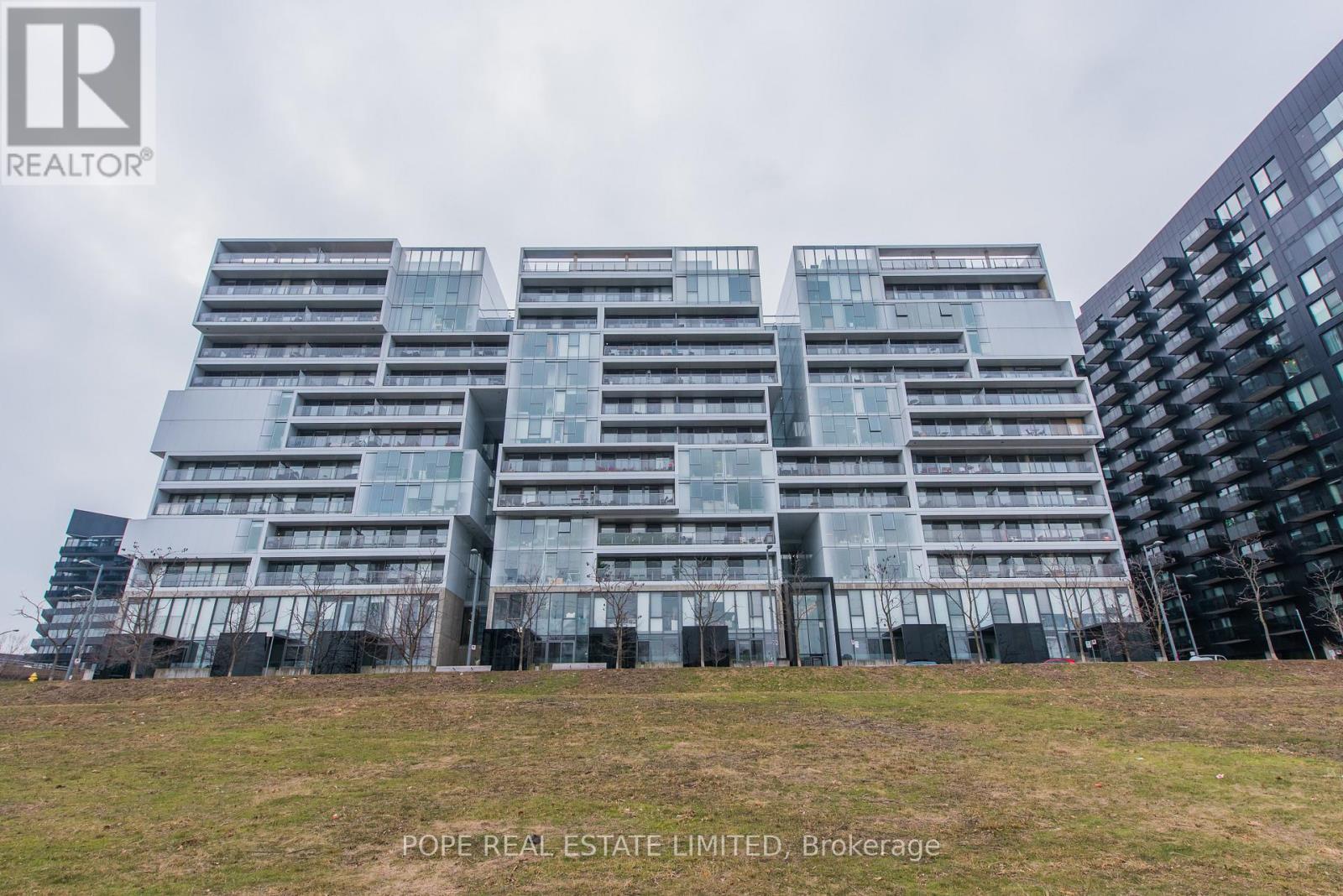 1203 32 Trolley Cres, Toronto, ON M5A 0E8