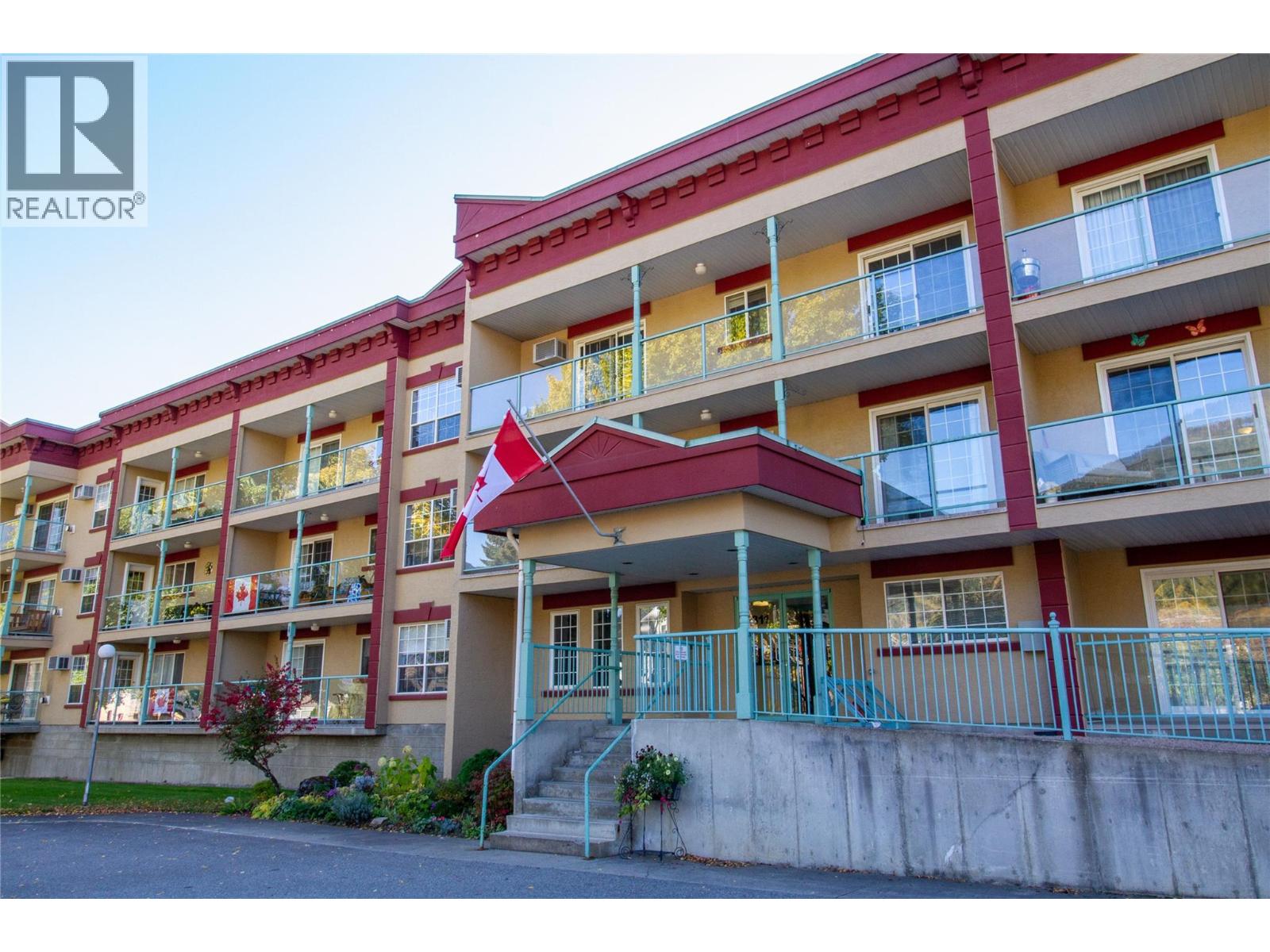 311 Sixth Street Unit 309, Revelstoke, BC V0E 2S0