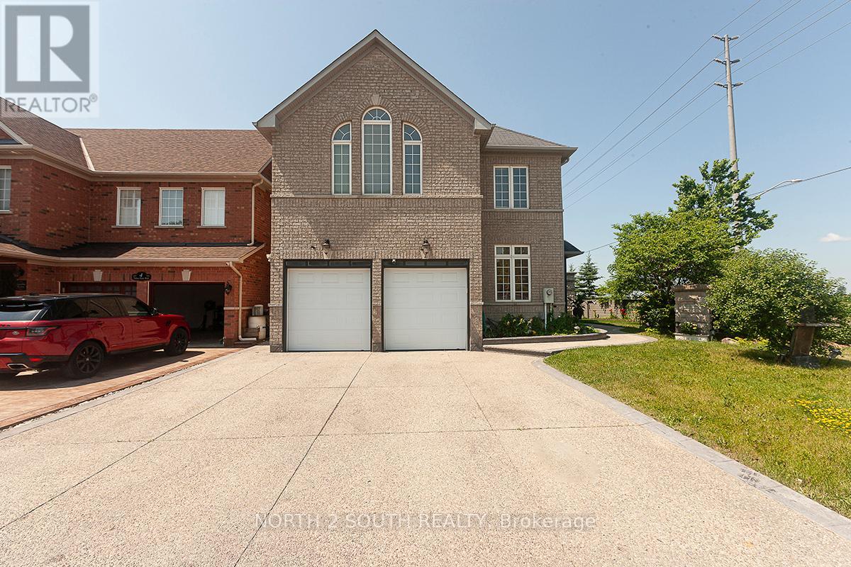 2 Yellow Avens Blvd, Brampton, ON L6R 0K5