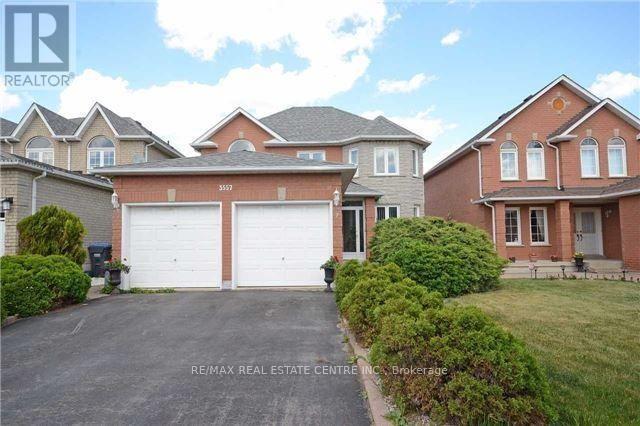 3557 Old Orchard Park Dr, Mississauga, ON L5B 4E3