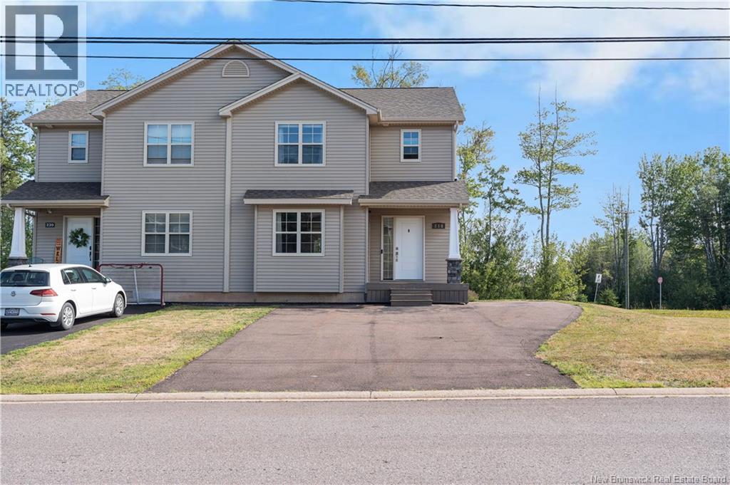 218 Erinvale Dr, Moncton, NB E1A 9S2