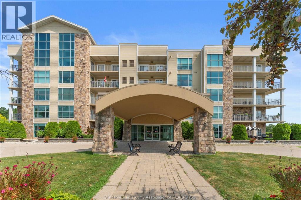 34 Boblo Island Boulevard Unit 306, Amherstburg, ON N9V 0C4