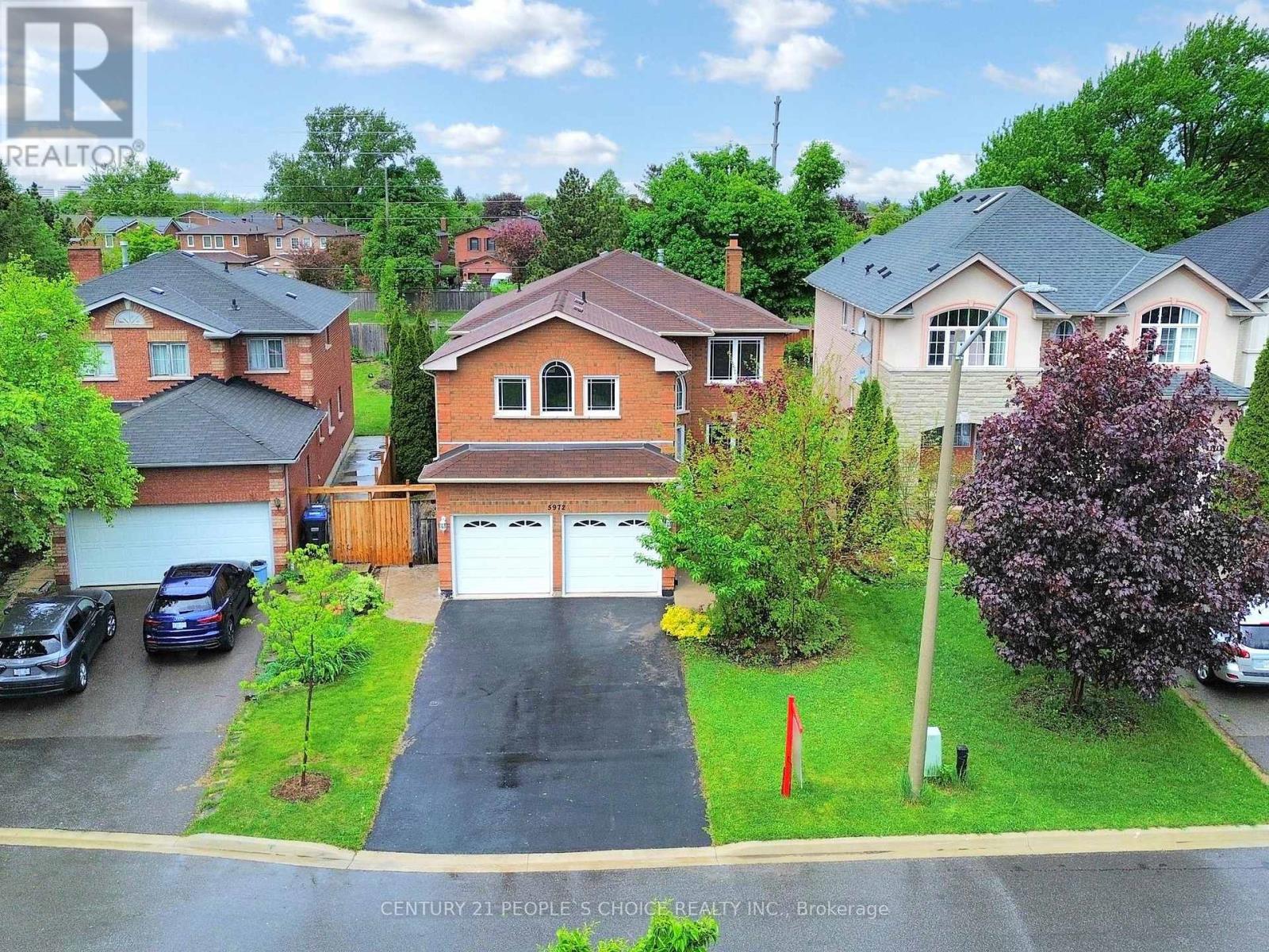 5972 Aquarius Ct, Mississauga, ON L5M 4Z9