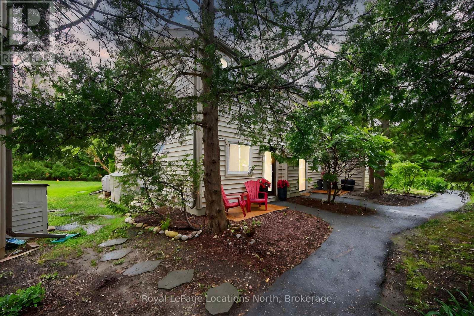305 5 Dawson Dr, Collingwood, ON L9Y 5B4
