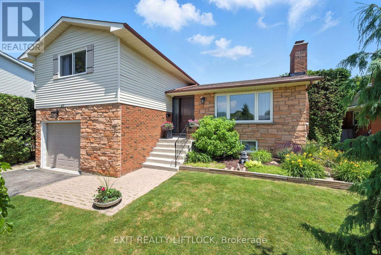 47 Martindale St, Oshawa, ON L1H 6W7