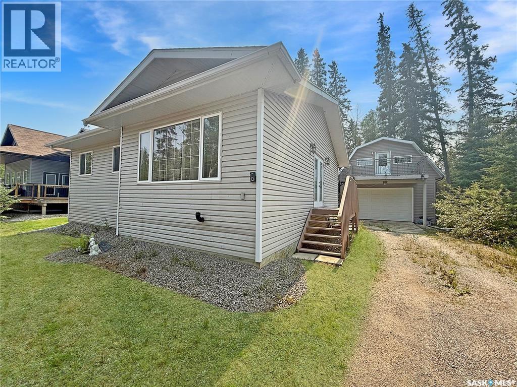 6 Tye Pl, Candle Lake, SK S0J 3E0